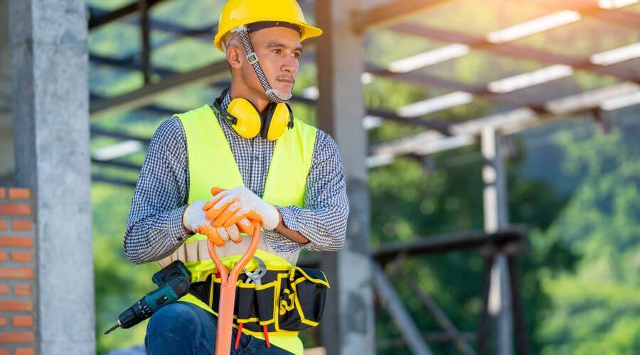 Professional metal roof installation in Vail, AZ